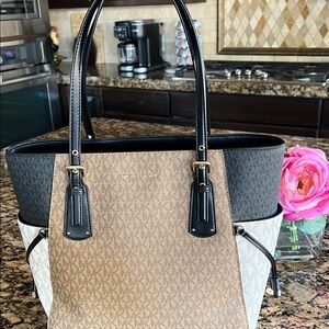 Michael Kors Black, Tan, and Cream Tote Bag